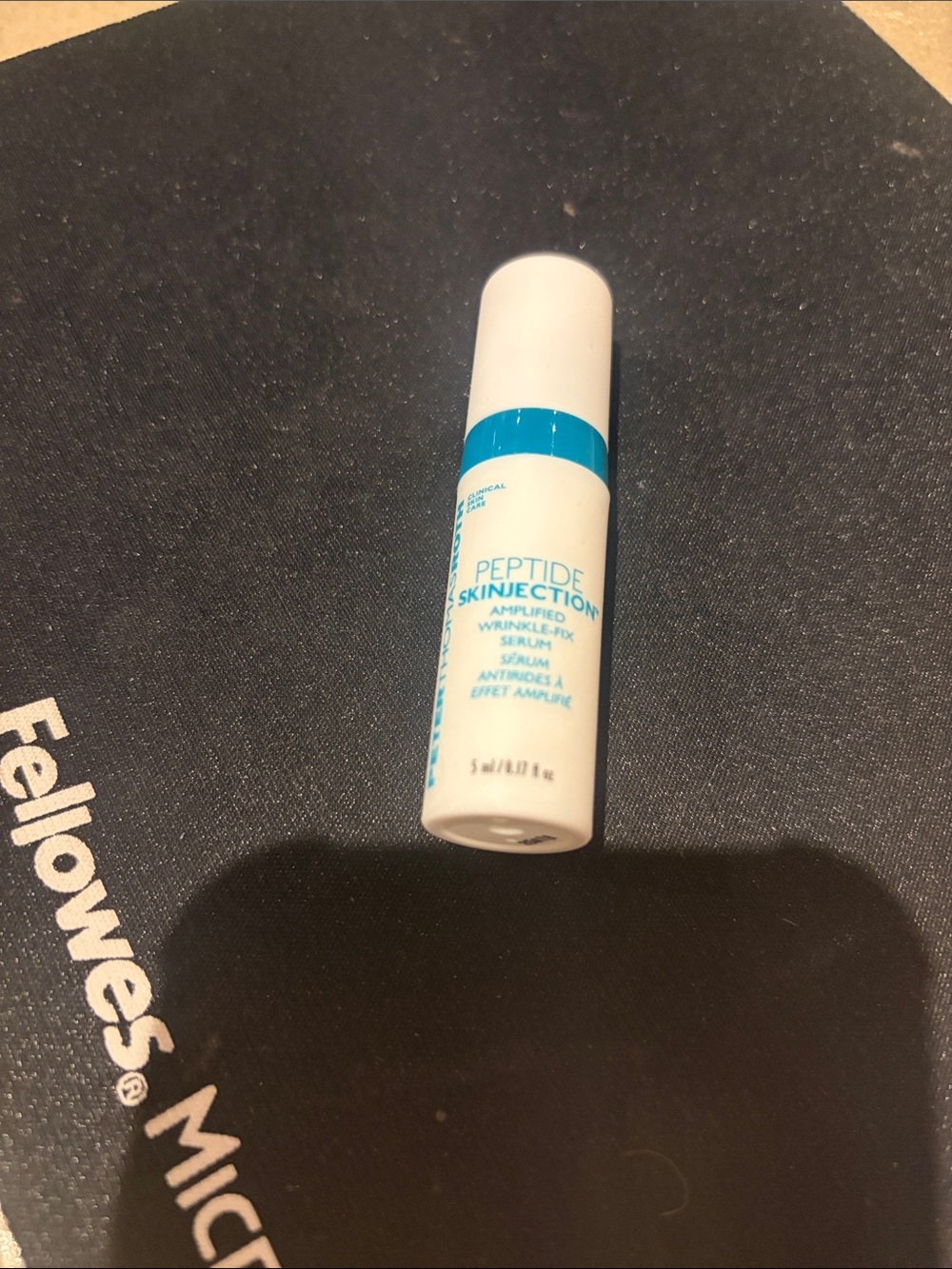 Peter Thomas Roth Peptide Skinnection Serum - White & Blue Bottle